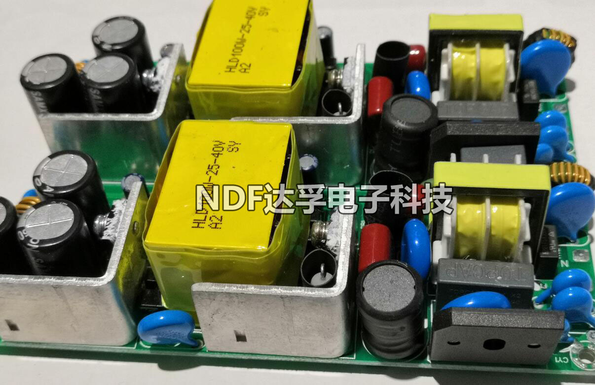 哪些因素會導(dǎo)致金屬化聚丙烯電容損壞？